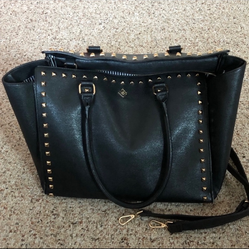 Fitstyle Brand Purse